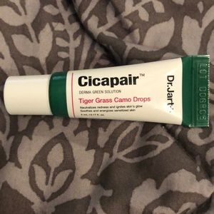 🎁FREE W/PURCHASE🎁 Cicapair Derma Green Solution